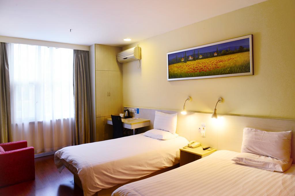 Hanting Express Shanghai Middle Sichuan Road المظهر الخارجي الصورة