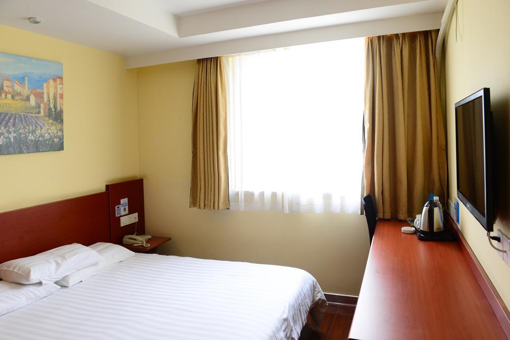Hanting Express Shanghai Middle Sichuan Road المظهر الخارجي الصورة