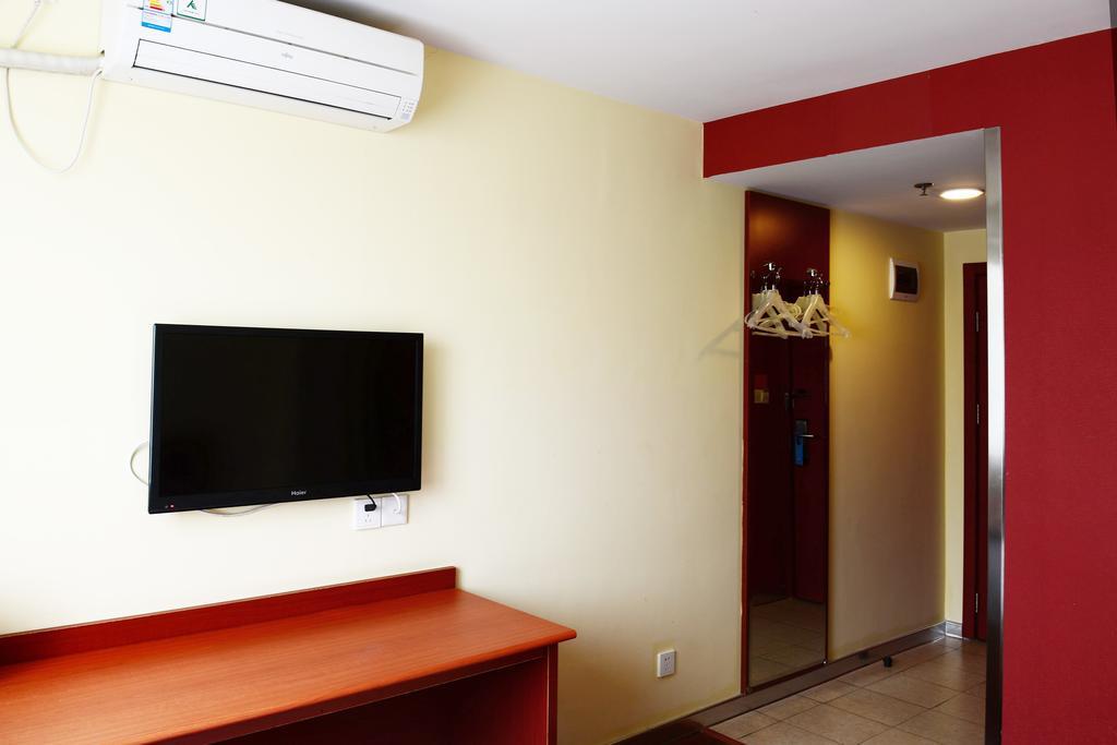 Hanting Express Shanghai Middle Sichuan Road المظهر الخارجي الصورة