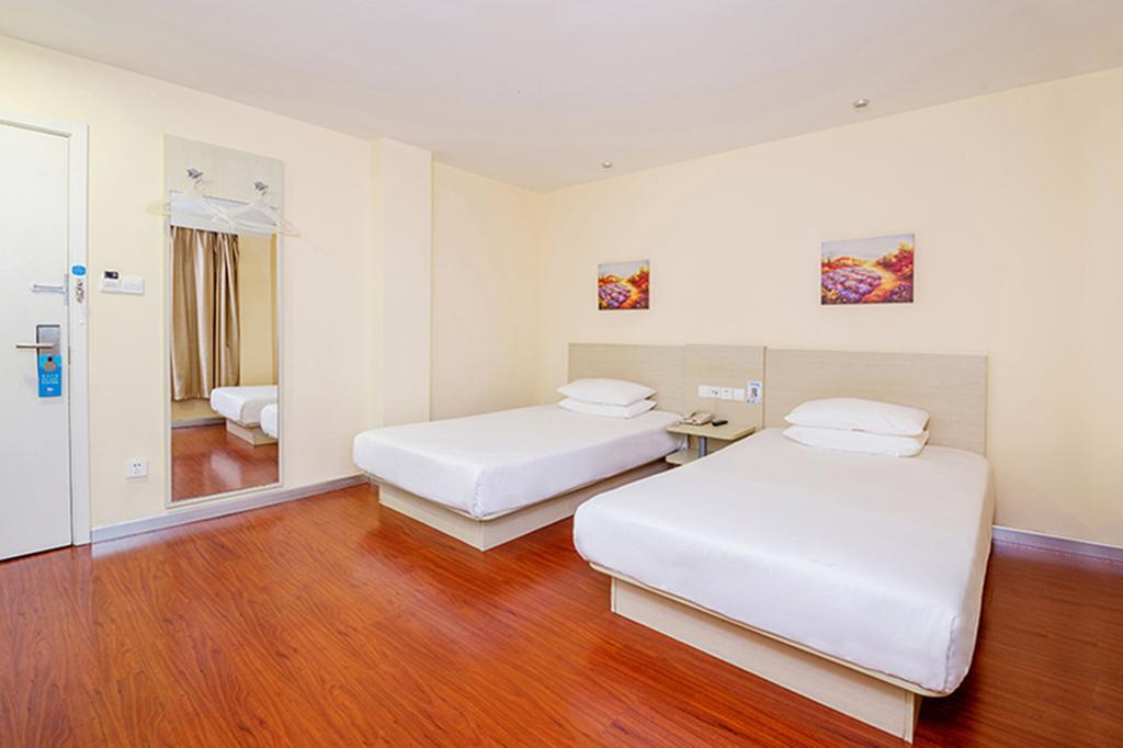 Hanting Express Shanghai Middle Sichuan Road المظهر الخارجي الصورة